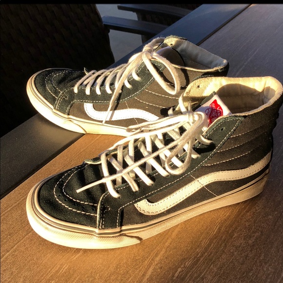 SK8-Hi Vans - Picture 2 of 8
